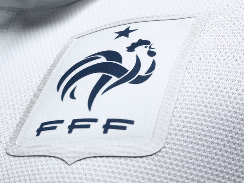 Эмблема сборной Франции