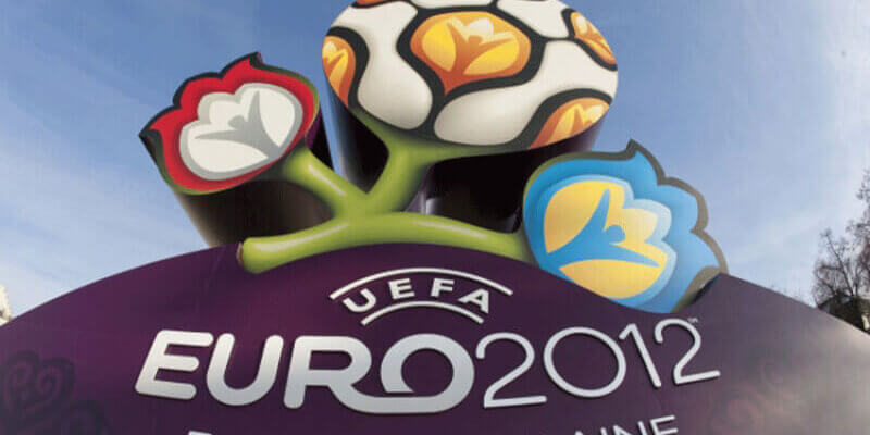 Евро-2012: логотип