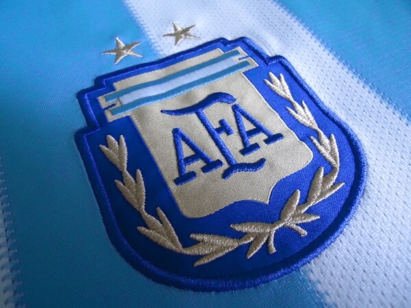 Сборная Аргентины по футболу: эмблема