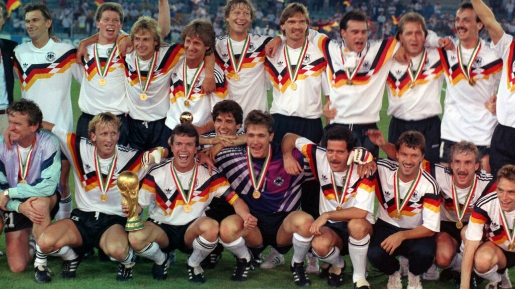 Сборная ФРГ - чемпион мира 1990 года