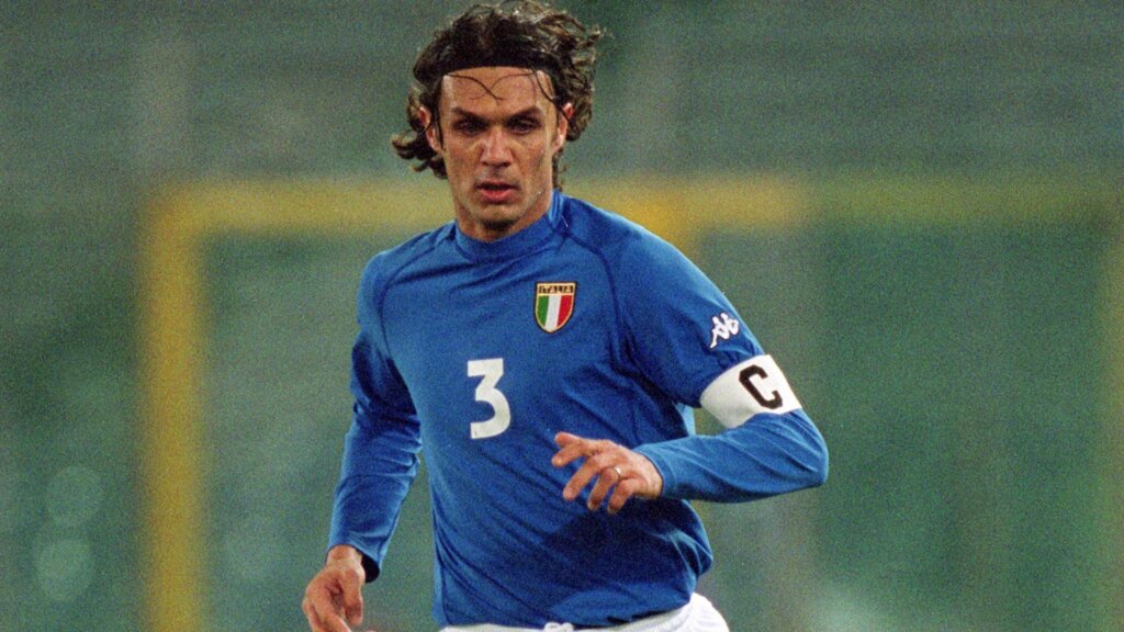 Паоло Мальдини - капитан сборной Италии