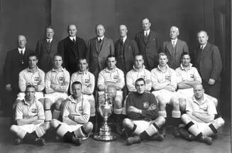 "Манчестер Сити" - чемпион Англии 1937 года 