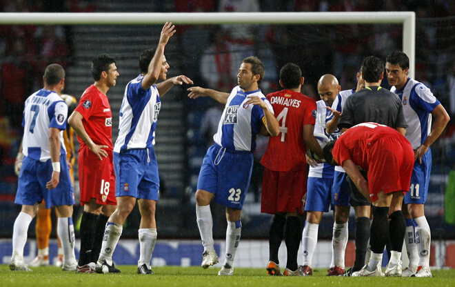 Финал Кубка УЕФА 2007 года