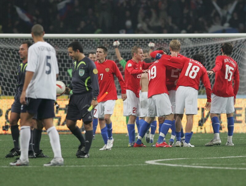 Россия - Англия 2:1 - после финального свистка