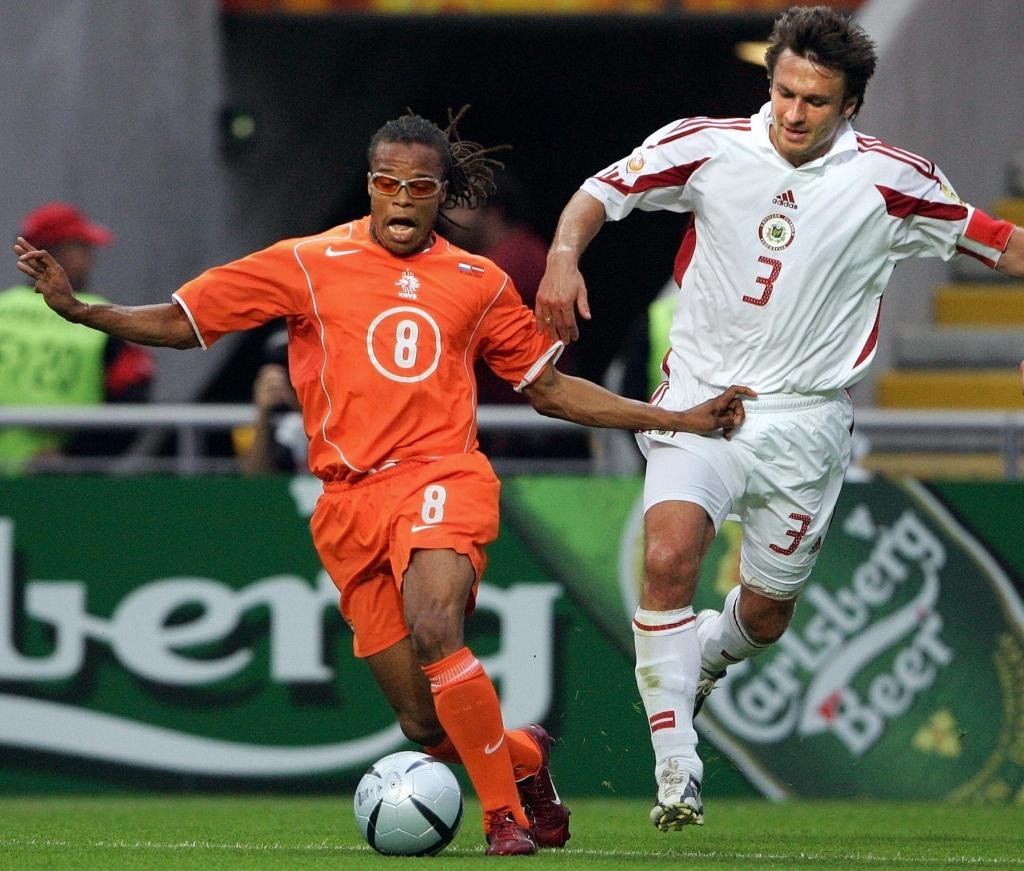 Евро-2004: Голландия - Латвия
