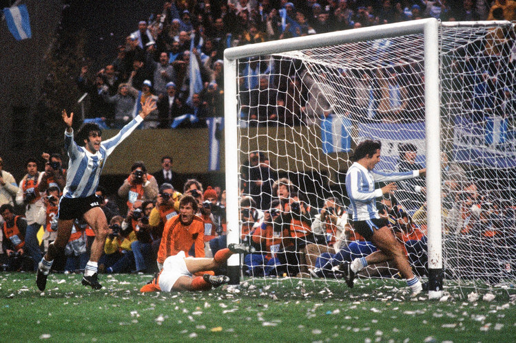 Финал ЧМ-1978: гол Марио Кемпеса