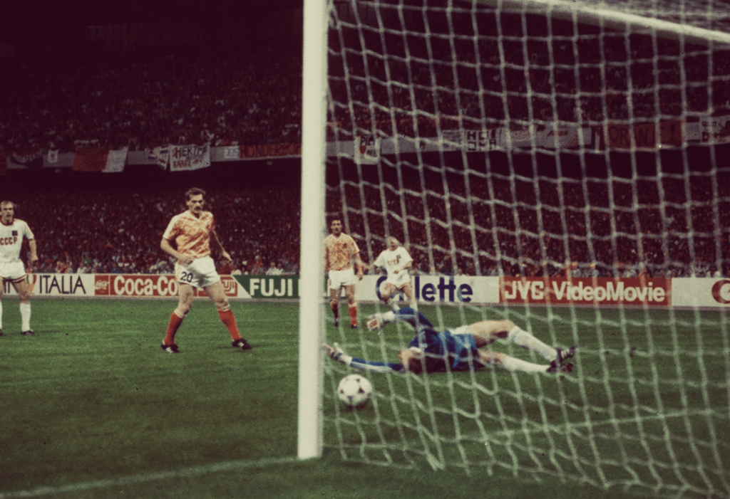 Евро-1988, СССР-Голландия 1:0