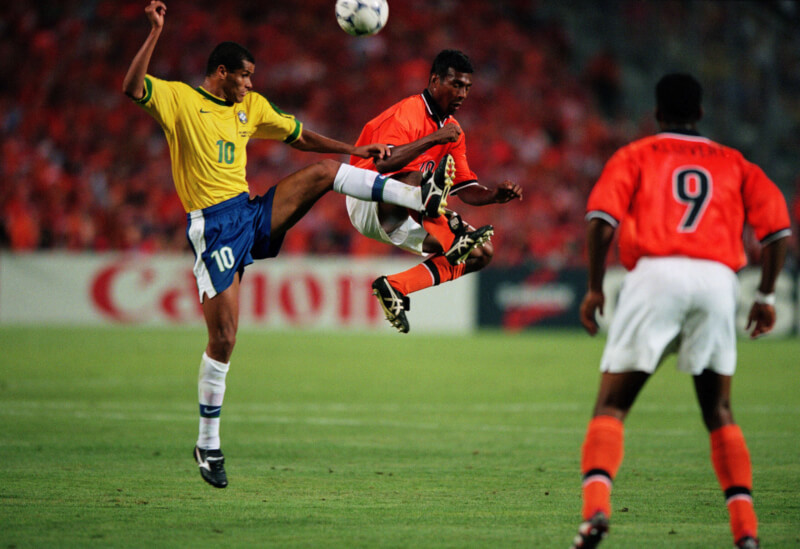 Бразилия - Голландия (ЧМ-1998): эпизод матча