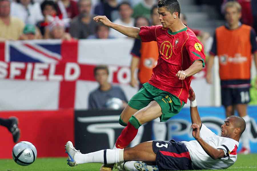 Португалия - Англия на Евро-2004: эпизод матча