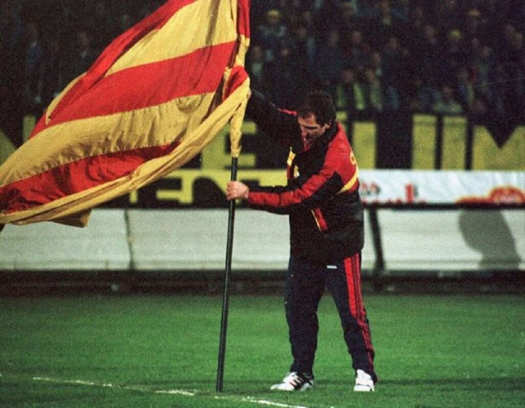 Грэм Сунесс и флаг "Галатасарая"