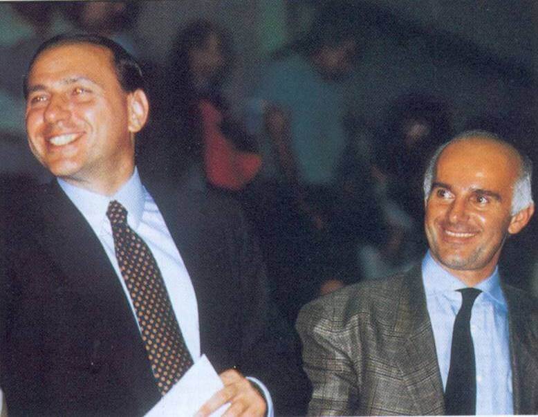 Сакки и Берлускони