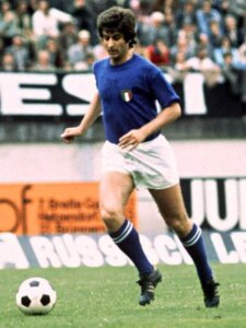 Футболист сборной Италии Джанни Ривера