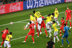 ЧМ-2018: Колумбия - Англия, гол Йерри Мины