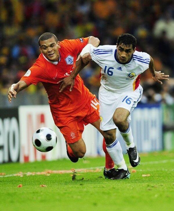 Евро-2008: Голландия - Румыния